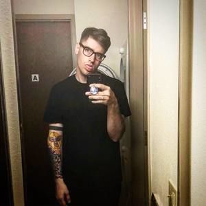 Meet your Posher, Jonathan